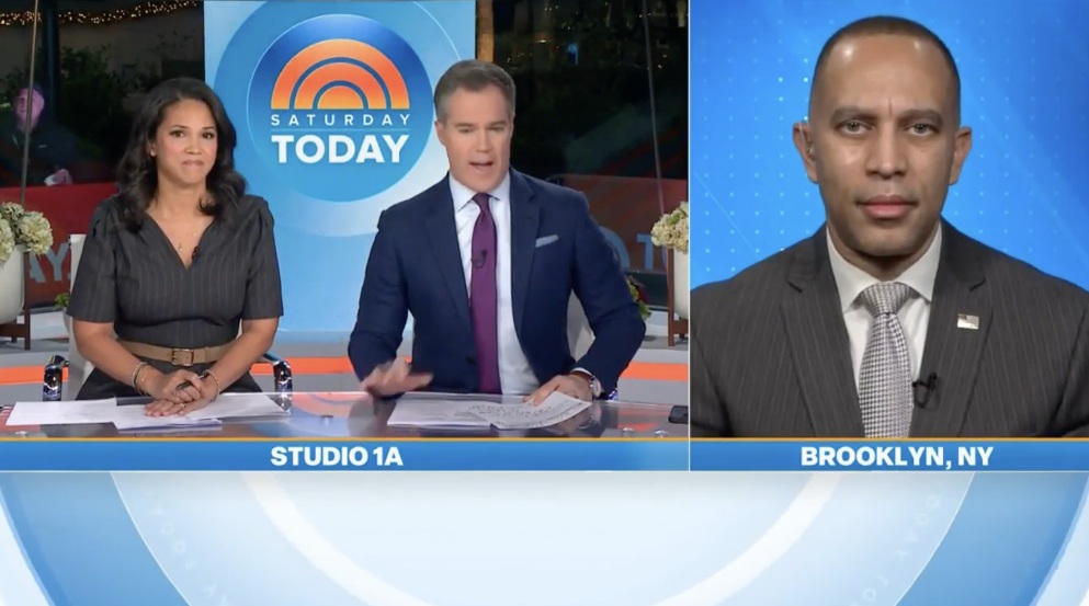 Laura Jarrett and Peter Alexander (left of split) and Leader Jeffries (right) appearing on NBC's Saturday TODAY