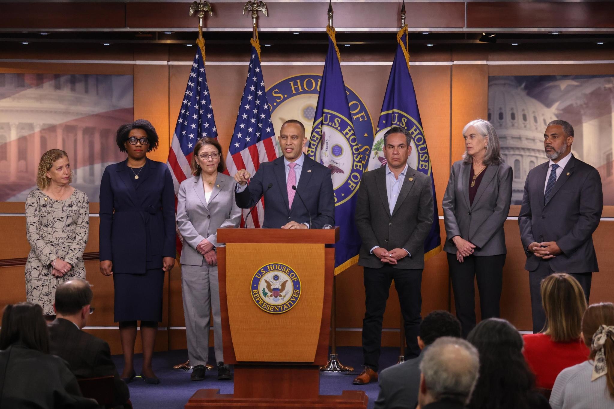From left to right, Reps. Debbie Wasserman Schultz, Lauren Underwood, Suzan DelBene, Leader Jeffries, Chair Pete Aguilar, Whip Katherine Clark, Stephen Horsford