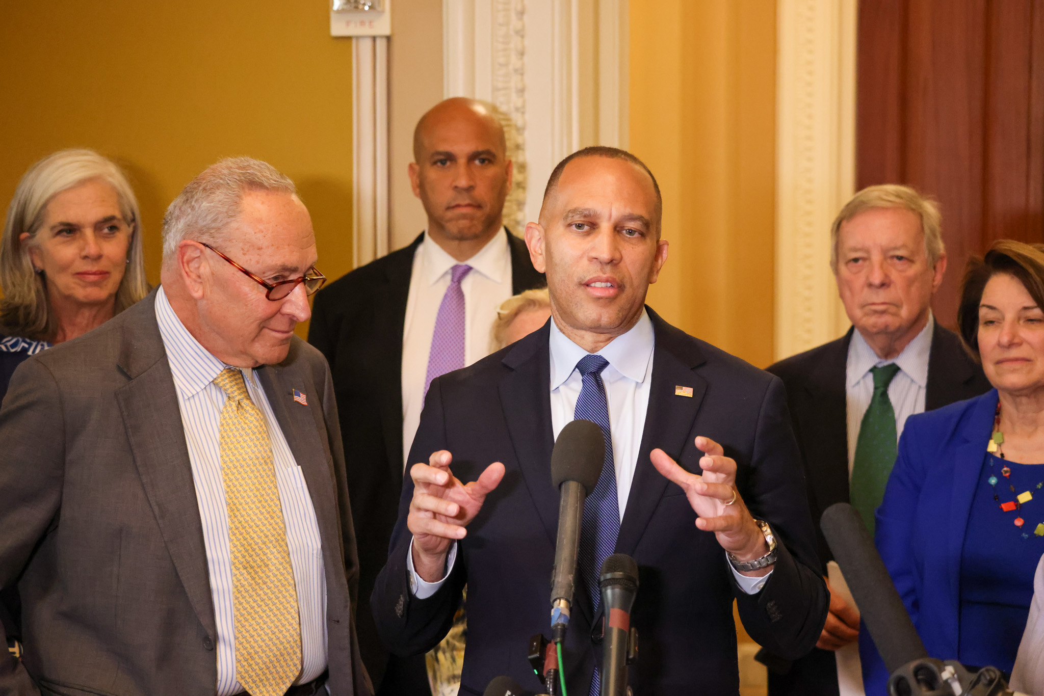 Leader Jeffries speaking at a gaggle with Members of Congress. From left to right, House Democratic Whip Katherine Clark, Senate Democratic Leader Chuck Schumer, Senator Cory Booker, Senate Democratic Whip Dick Durbin, Senator Amy Klobuchar