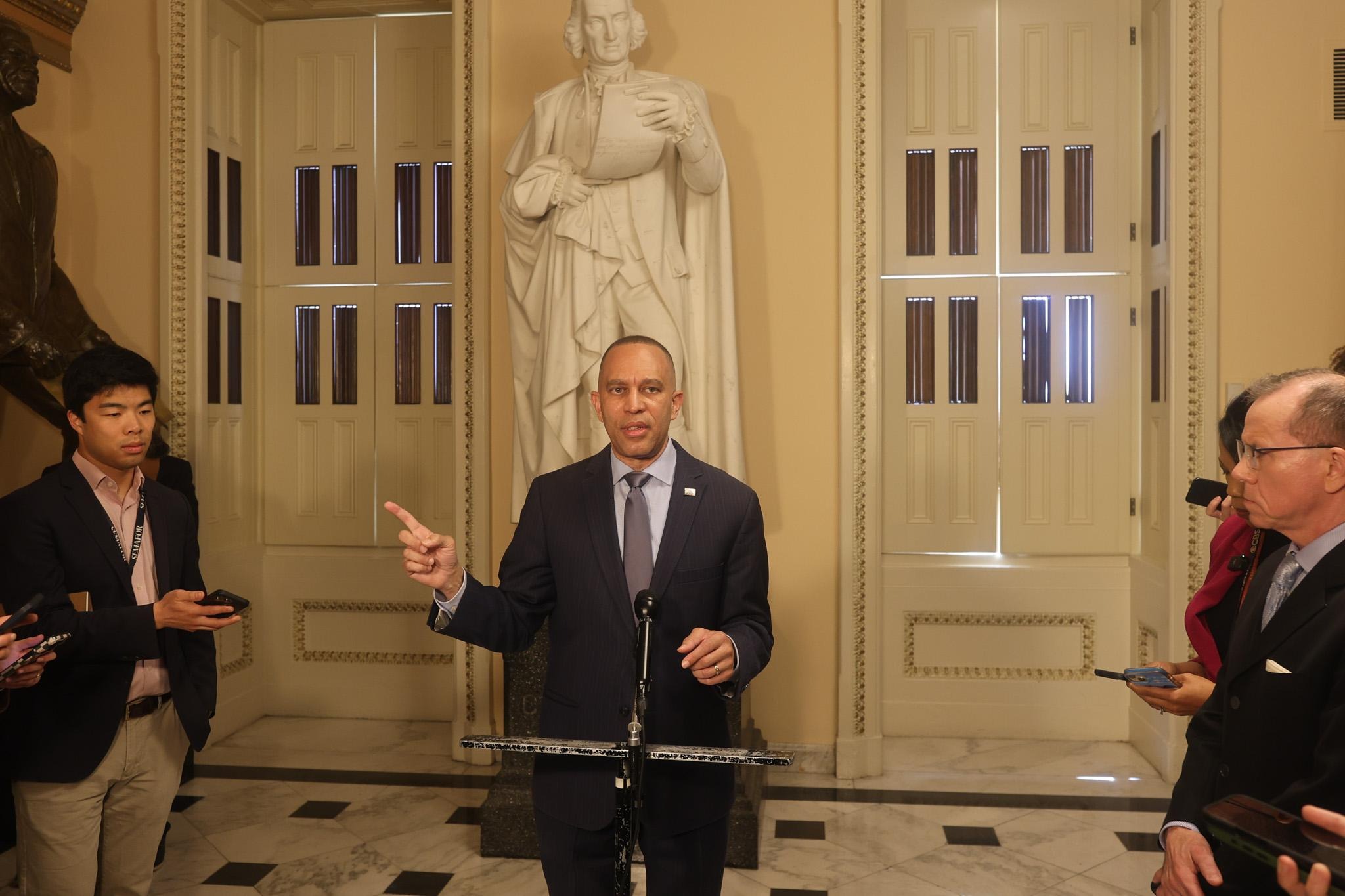 LHJ at Press Conference